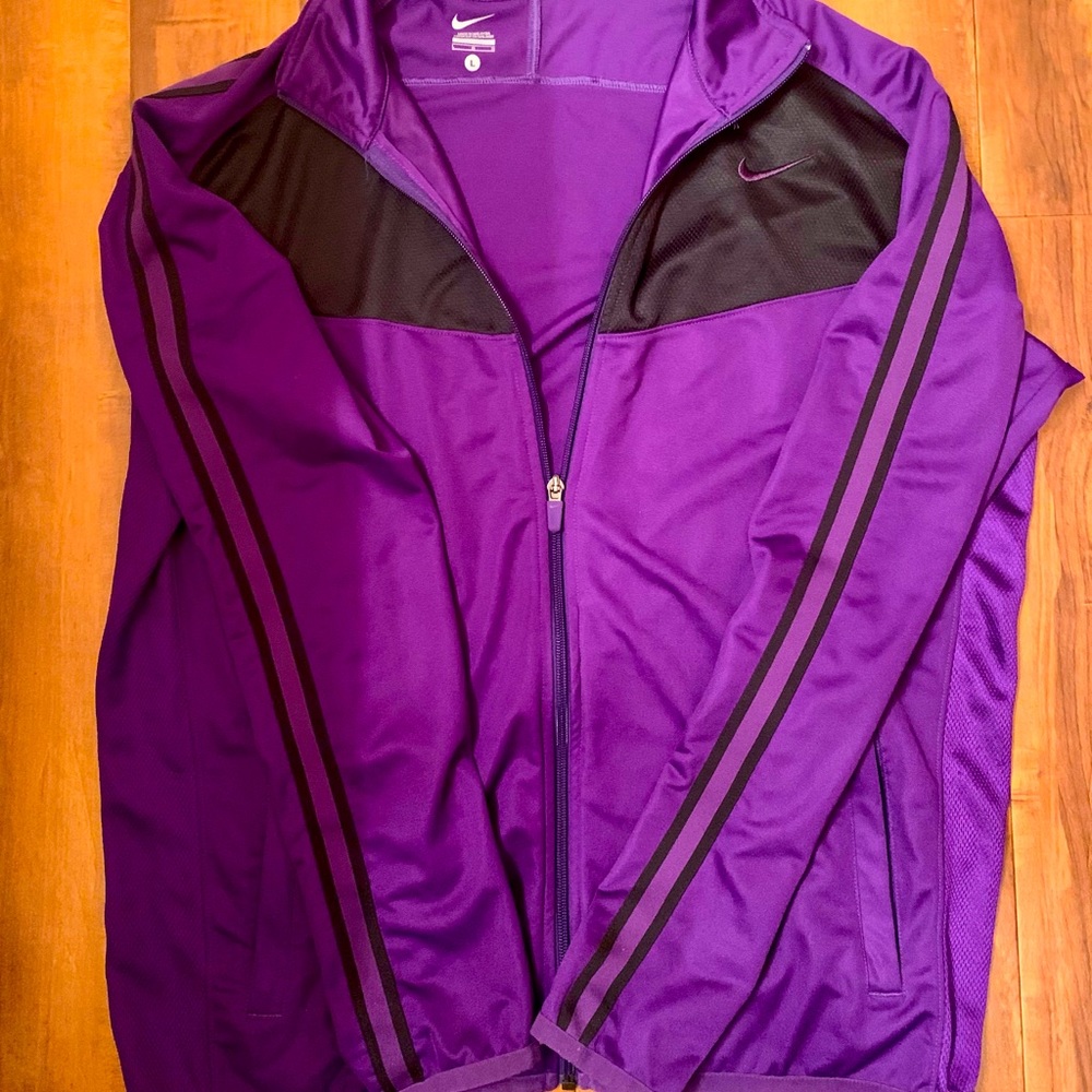 Nike lightweight jacket
